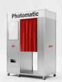 セルフフォトブランド「Photomatic」がH&Mの特別なゴ