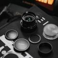 クラシックな一台に、軽やかな35mmを。七工匠 7Artisa