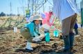 「カゴメ野菜生活ファーム富士見」で『“アリス”とめぐ