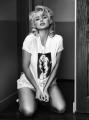 GUESS 、MARILYN MONROE(TM) カプセルコレクションSS2 GUESS 、MARILYN MONROE(TM) カプセルコレクションSS2