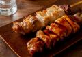 名古屋コーチンの魅力を、焼き鳥と銘酒で味わう「とり