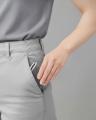 小型ガジェットのような佇まいのハンディファン「アイ