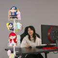 ゲーミングデスクに取付できる“ぬいぐるみの塔”！プレ