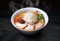 【喜多方ラーメン坂内】海老の風味豊かな香りが広がる