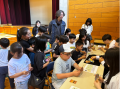 『渋谷区立加計塚小学校』にてポケモンカードを活用し