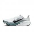 洗練されたデザインの限定カラーが登場　NIKE“CASUAL 
