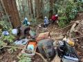 海を守るために山へ。不法投棄や蓄積ごみに向き合う清