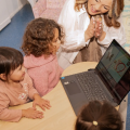 海外で育つ子どもの日本語を守る取り組み