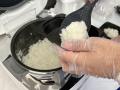 象印自慢の「炎舞炊き」で炊いたごはんを試食できるイ