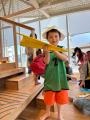 子どもは言葉の壁を越えて大はしゃぎ、親は銀座でリフ