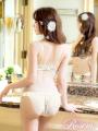 伊藤桃々がこだわり抜いた“大人ロマンティック” 。期