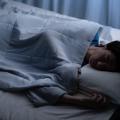 布団から「中わた」をなくしたら、夏の睡眠の悩みがぜ