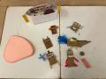 小学校の図工の教科書発の人気絵本『すきまちゃんのす 小学校の図工の教科書発の人気絵本『すきまちゃんのす