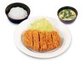 【松のや】いつものチキンかつより圧倒的ボリューム感 【松のや】いつものチキンかつより圧倒的ボリューム感