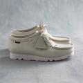 雨の日もWallabee。