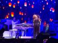 YOSHIKI、ダイアナ・ロス公演でサプライズ共演　名曲