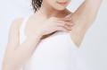 汗・ニオイ*¹が気になるパーツにシュッとひと吹き。“