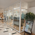 MALAIKA（マライカ）、店内で“自分だけの一着”を編み