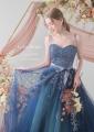 【DRESSY CAFE OSAKA】6月のディスプレイドレスは「Lu