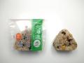 【北海道限定】道産の食材を使用したおむすび2品を同 【北海道限定】道産の食材を使用したおむすび2品を同