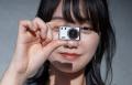 超小型！指でつまめるデジカメ「Rough Mini Camera（