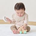 赤ちゃんの「はじめて」に、木のぬくもりを。ウッディ