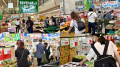 大阪府下で大型食品スーパー5店舗展開する株式会社と 大阪府下で大型食品スーパー5店舗展開する株式会社と