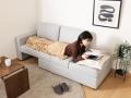 座面を広げてくつろぐ「伸縮式2WAYソファ」、120Lの大
