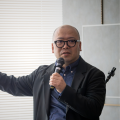 採れない時代の「もう一人の社員」。中小企業向けAIエ