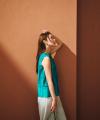 【ANAYI】宮本茉由が纏う最新コレクションページを公