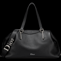 【Dior】比類なき「ディオール ボルト」バッグ