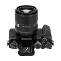 Viltrox、APS-Cで135mm相当の本格ポートレートが楽し