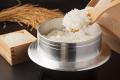 ライトアップされた大阪城を望み、日本の食と匠を味わ
