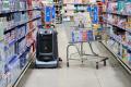 AI清掃ロボットが小売業の人手不足を解消し、運用コス