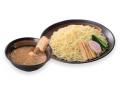 濃厚豚骨スープに鰹と煮干しの風味が効いた季節限定メ