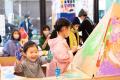 子どもたちが彩った巨大動物たちが翌日の舞台へ!アー 子どもたちが彩った巨大動物たちが翌日の舞台へ!アー