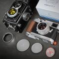 世界限定500本。クラシカルな佇まいと35mm F1.7の軽や