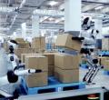 製造拠点を国内に戻したくても、工場で働く人が足りな
