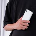 ケースの存在感を、限りなく少なく。iPhone 17eを美し