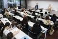 【関西外国語大学】外国人学生に本格的な Manga制作の
