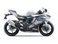 カワサキからスーパースポーツモデル「Ninja ZX-4R」