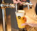初日から行列ができる大盛況!「サッポロ生ビール黒ラ 初日から行列ができる大盛況!「サッポロ生ビール黒ラ