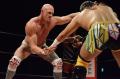 プロレスラー クリス・ヴァイス選手とのサプライヤー