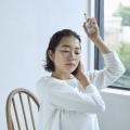 頭皮にも美容液を。年齢とともに変化する髪と地肌を整 頭皮にも美容液を。年齢とともに変化する髪と地肌を整