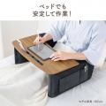 ソファやベッドが快適ワーク空間に。膝上テーブルを発
