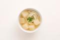 レンジで温めた讃岐うどんに“凍った出汁”を入れるだけ レンジで温めた讃岐うどんに“凍った出汁”を入れるだけ
