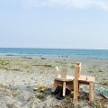端材が、海辺のベンチに変わる。アイジースタイルハウ 端材が、海辺のベンチに変わる。アイジースタイルハウ