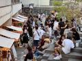 都会の真ん中で、天然鮎をつかみ取れ！美食の夏フェス