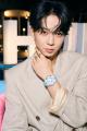 【ウブロ】鈴木仁、夏の新作を纏い「HUBLOT SUMMER NI