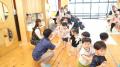 保育園がコンサート会場に。子どもたちがプロの生演奏